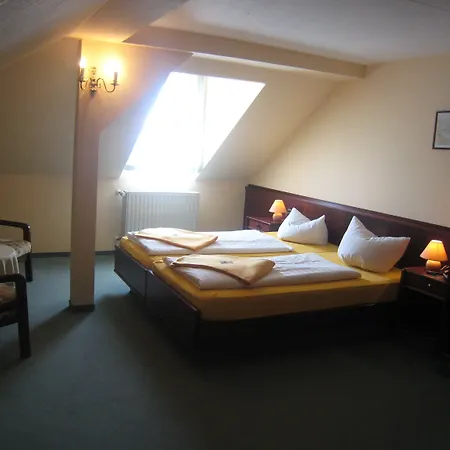 ホテル Schoene Aussicht 3*