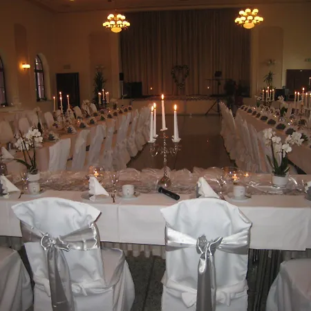 Otel Schoene Aussicht 3*