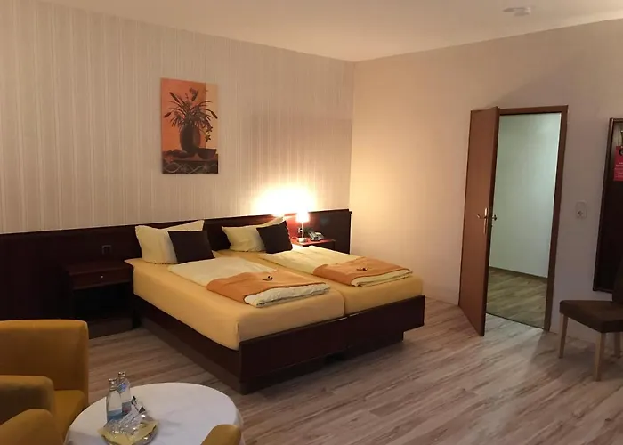 Schoene Aussicht Hotell Weißenfels