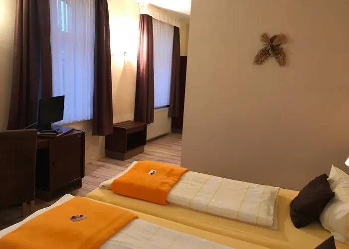 Schöne Aussicht 3* Weißenfels