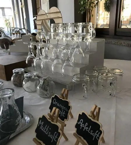 Schöne Aussicht Hotel 3*