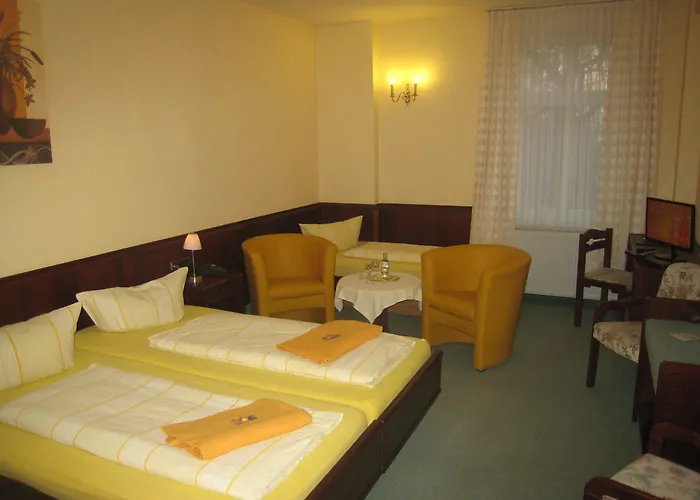 Schoene Aussicht Hotell 3*