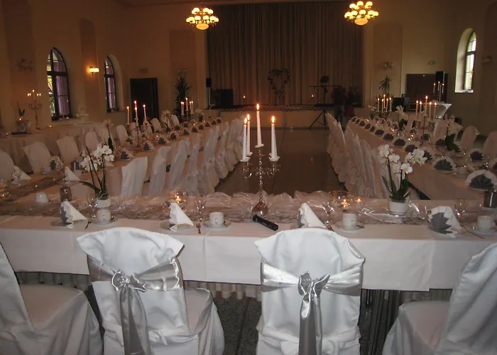 Hotel Schöne Aussicht 3*