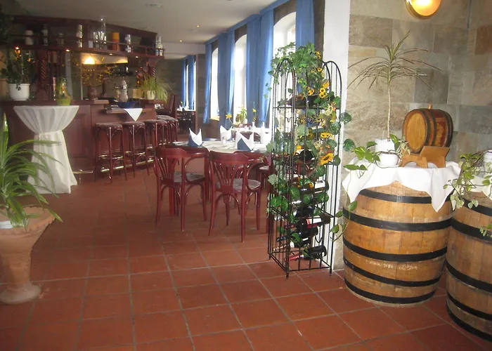 Hotell Schoene Aussicht 3*