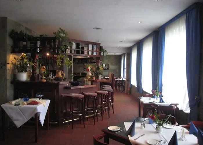 Schöne Aussicht 3* Weißenfels