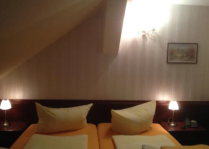 Schoene Aussicht Weißenfels