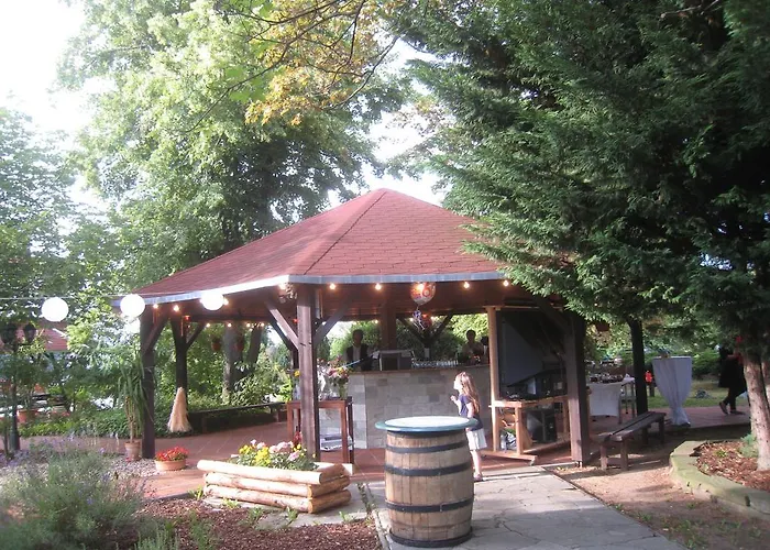 Schoene Aussicht 3* Weißenfels